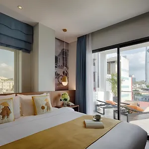 https://little-saigon-boutique-hotel.hotelsvungtau.com